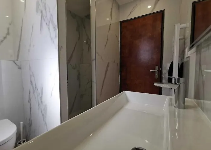 Appartement Bas De Au Calme *